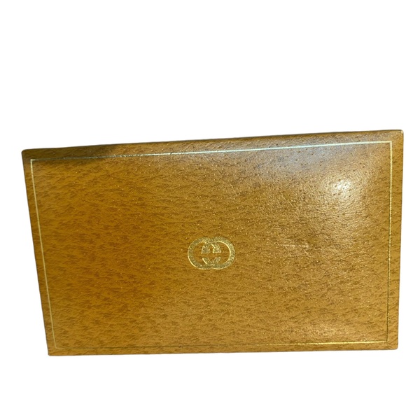 Vintage Gucci Bezel Gold Bangle Watch - Picture 7 of 7